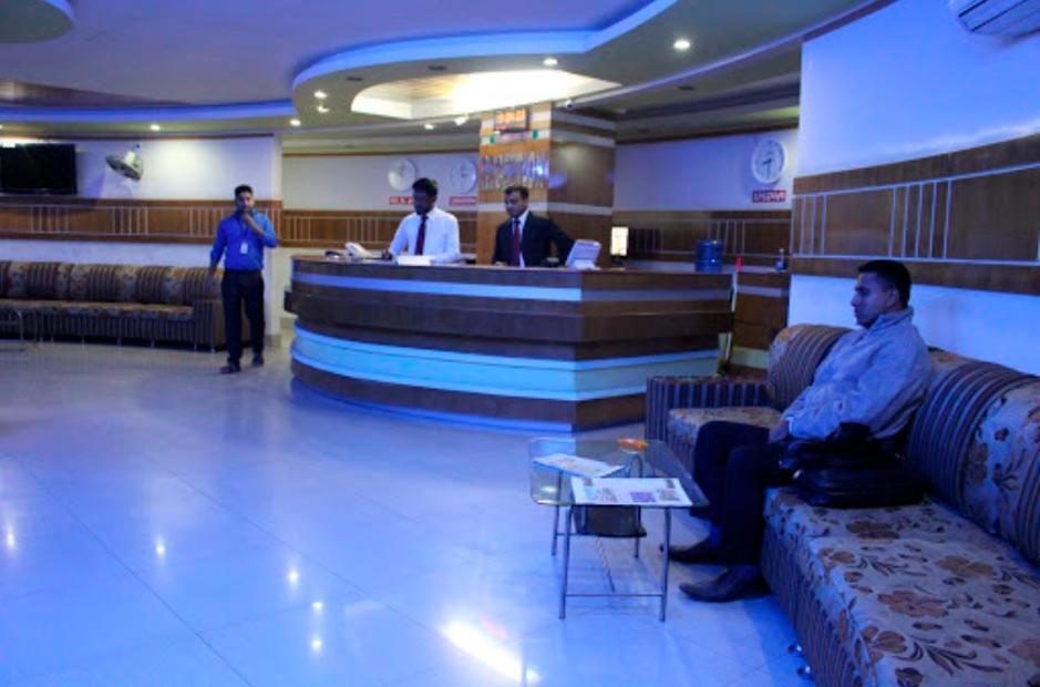 Hotel City Plaza Dźoszohor Zewnętrze zdjęcie